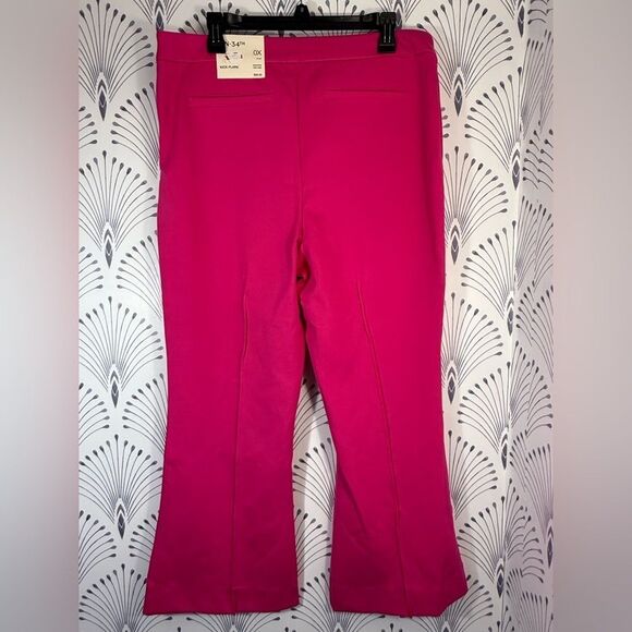 Barbie pink kick flare cropped pants - Picture 3 of 5